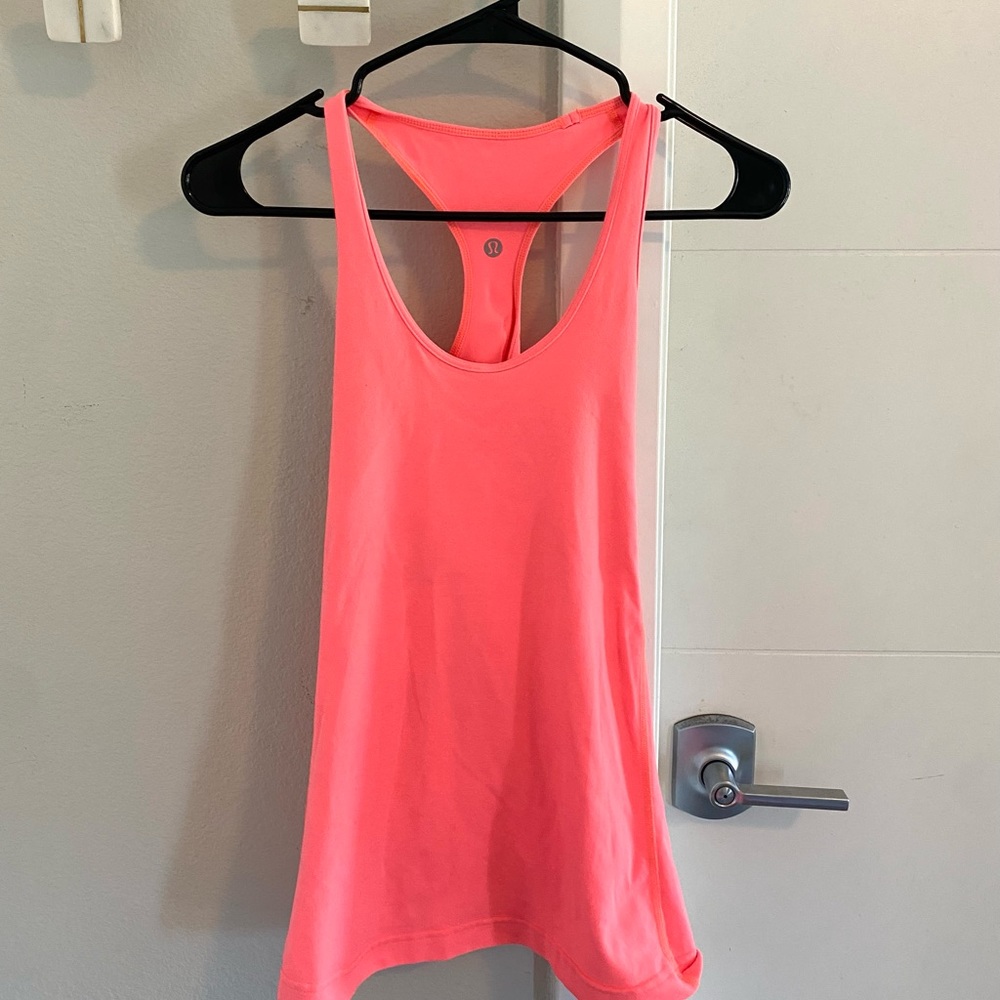 Lululemon hot pink tank size 2